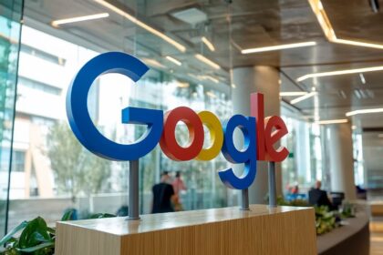 Alphabet affiche 94,47 Mds $ mais perd la confiance de Wall St